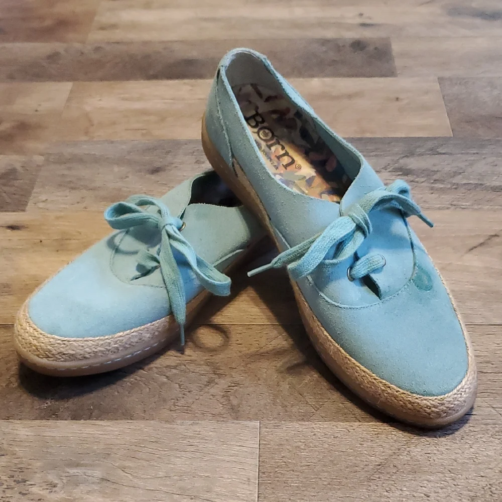 Born Women's Teal Suede Flats
